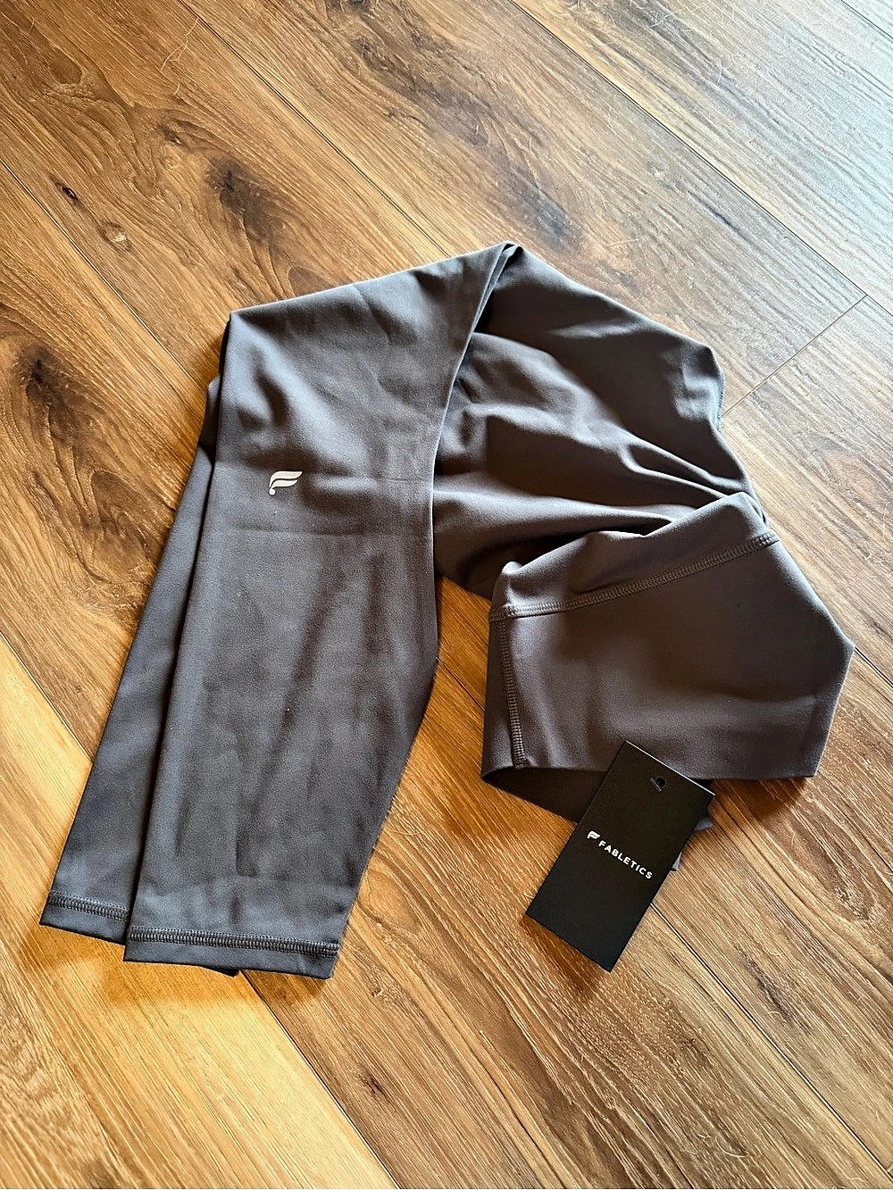 Fabletics PureLuxe Legging Gray Athletic Leggings Medium NWT
